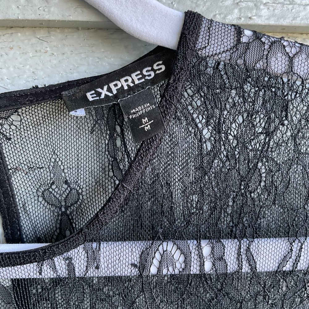 EXPRESS ROMPER***GLAMORATTI TREND - Picture 2 of 5